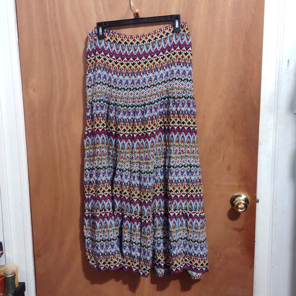 👗Manifesto Skirt👗